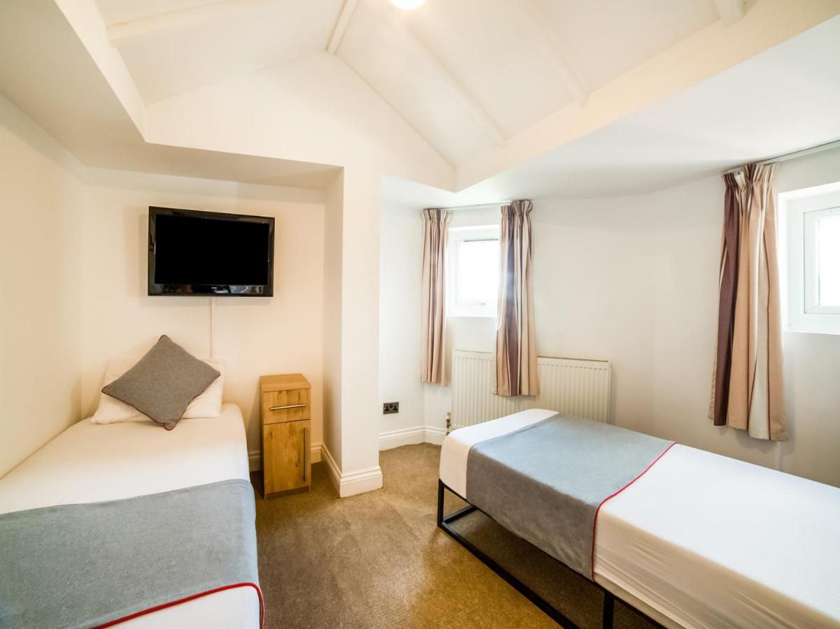 Oyo Tamtam Acton Hotel Londýn Exteriér fotografie