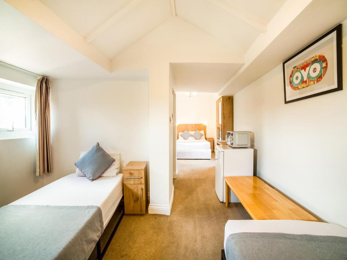 Oyo Tamtam Acton Hotel Londýn Exteriér fotografie