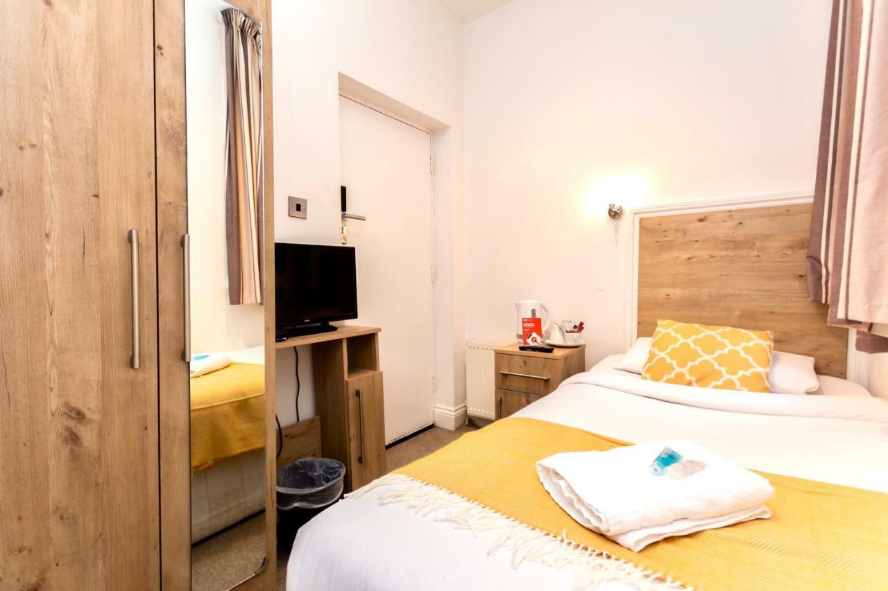 Oyo Tamtam Acton Hotel Londýn Exteriér fotografie