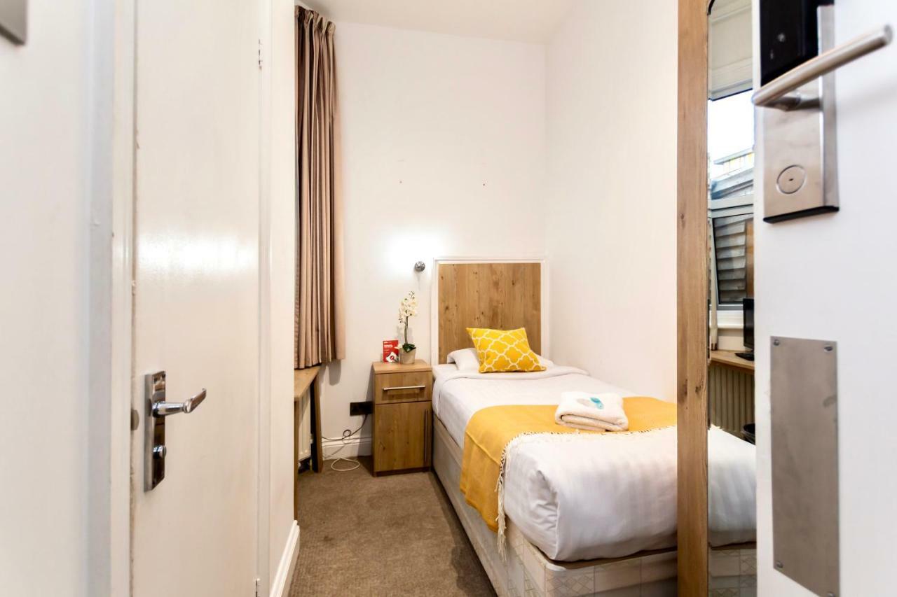 Oyo Tamtam Acton Hotel Londýn Exteriér fotografie